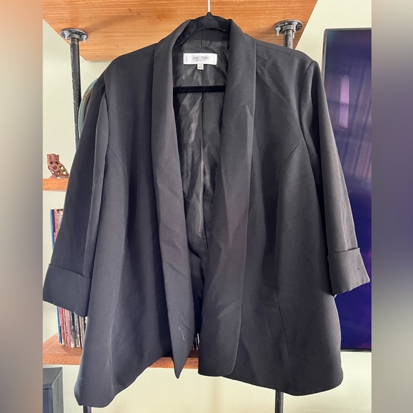 Like New Blazer - Picture 1 of 1